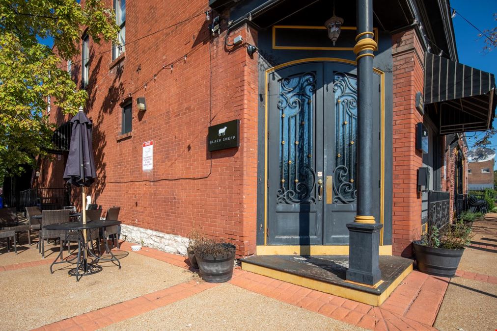 Turnkey Restaurant Opportunity 3153 Ford Rd, St. Louis, MO